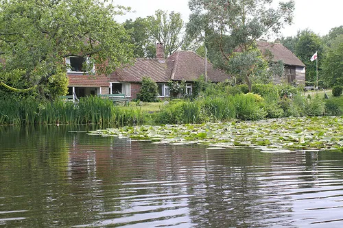 HOME3