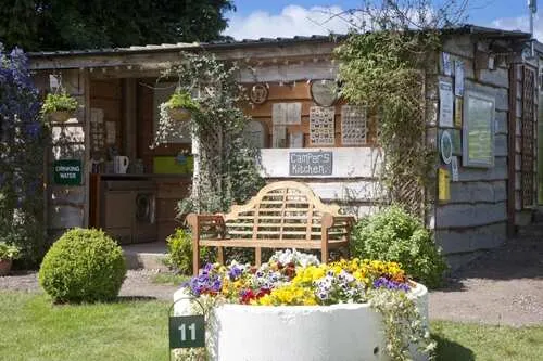 CampsiteKitchen121024x682