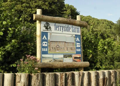 ferrysidefarmsignage1